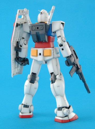 Bandai BAN155520 1/100 Gundam RX-78-2 Ver 2.0