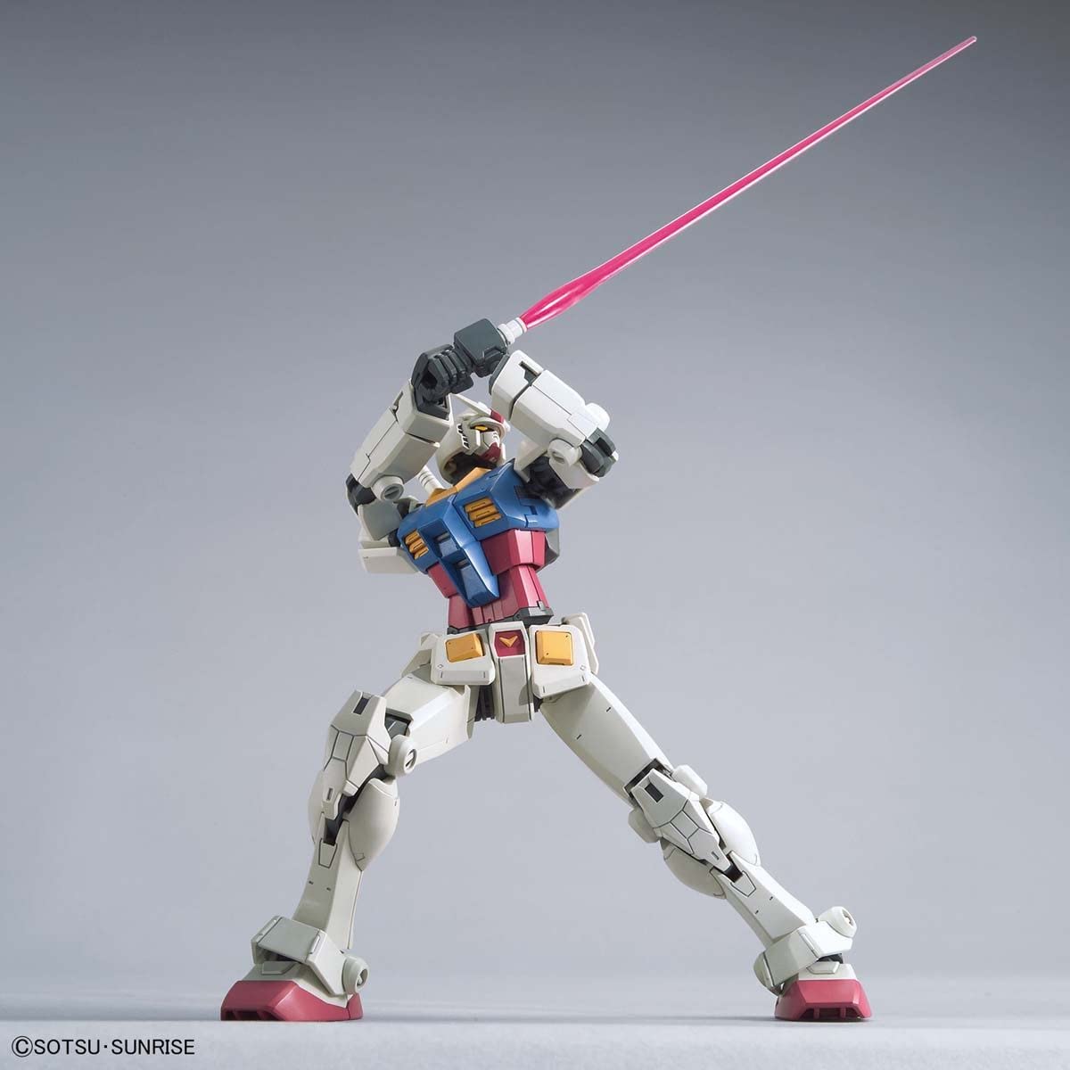 Bandai Hobby - Gundam - RX-78-2 Gundam (Beyond Global) HG 1/144 Model Kit