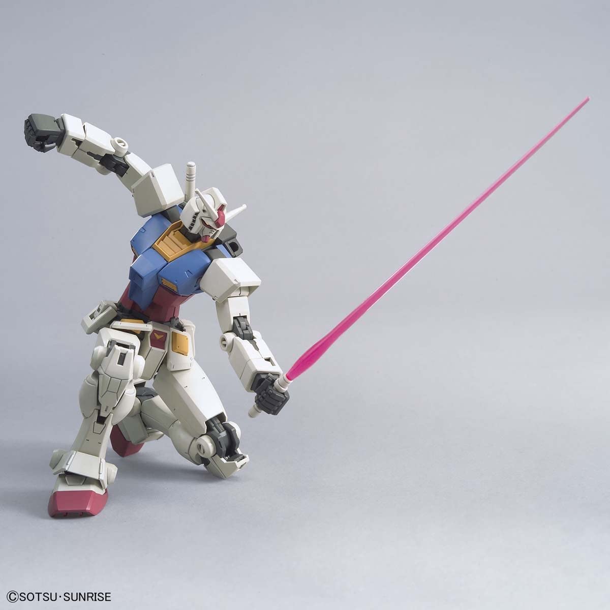 Bandai Hobby - Gundam - RX-78-2 Gundam (Beyond Global) HG 1/144 Model Kit