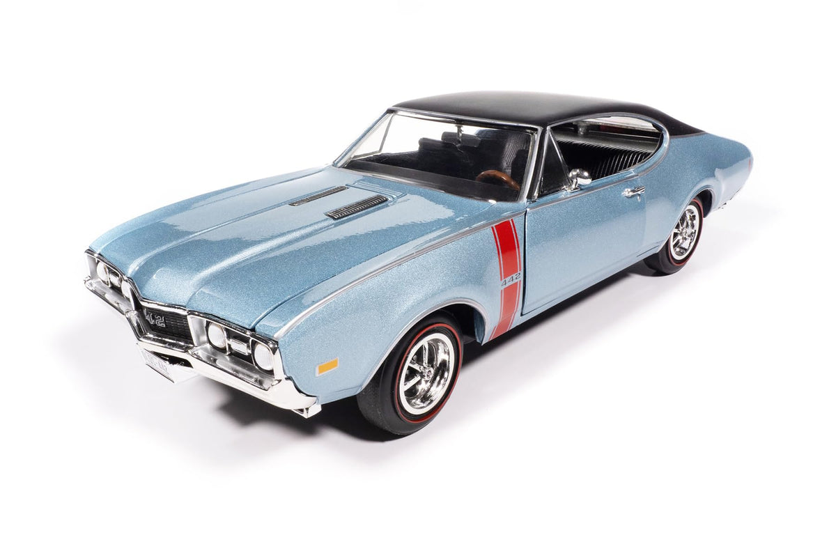American Muscle 1968 Oldsmobile Holiday Coupe 442 Hemmings Muscle Machines - Code F Teal Frost 1/18 Scale Diecast