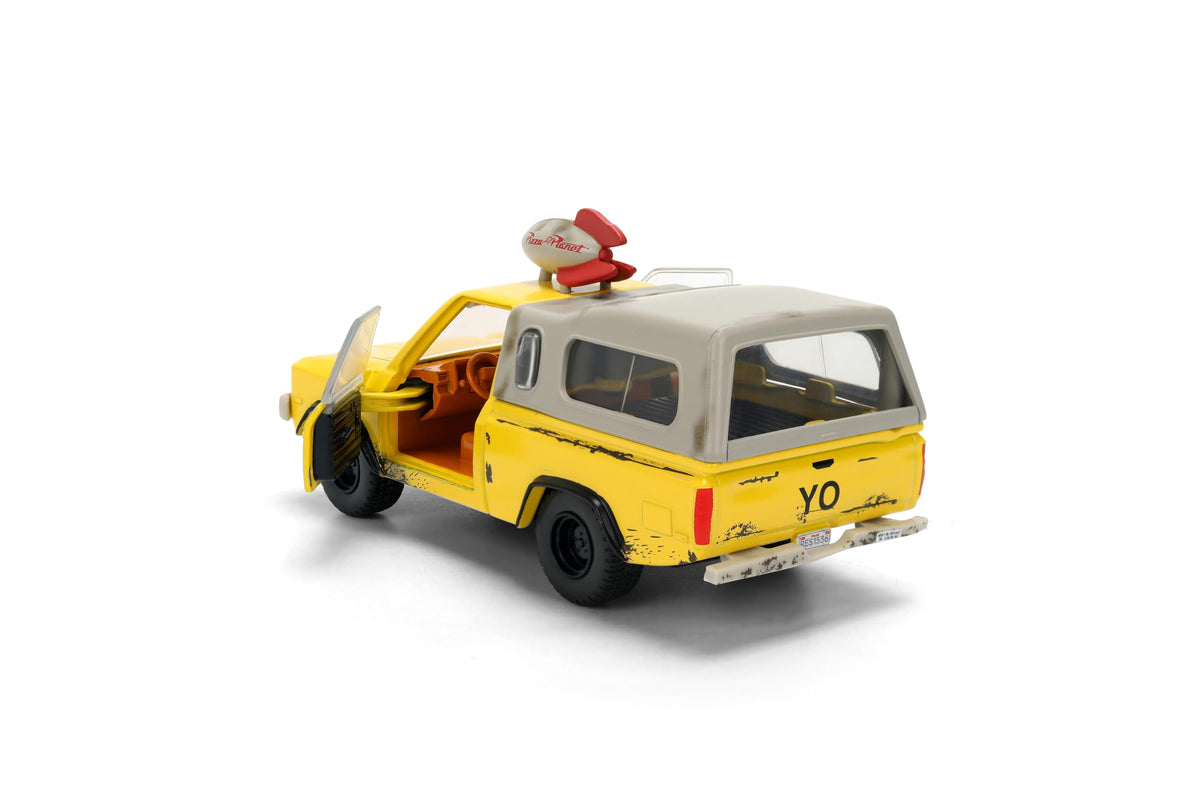 Jada Disney Pixar Toy Story – Pizza Planet Truck 1:32 Scale – Hollywood Rides Die-Cast Vehicle Toys – Opening Doors – Detailed Interior – Collector's Edition – Age 8+ – Yellow/White