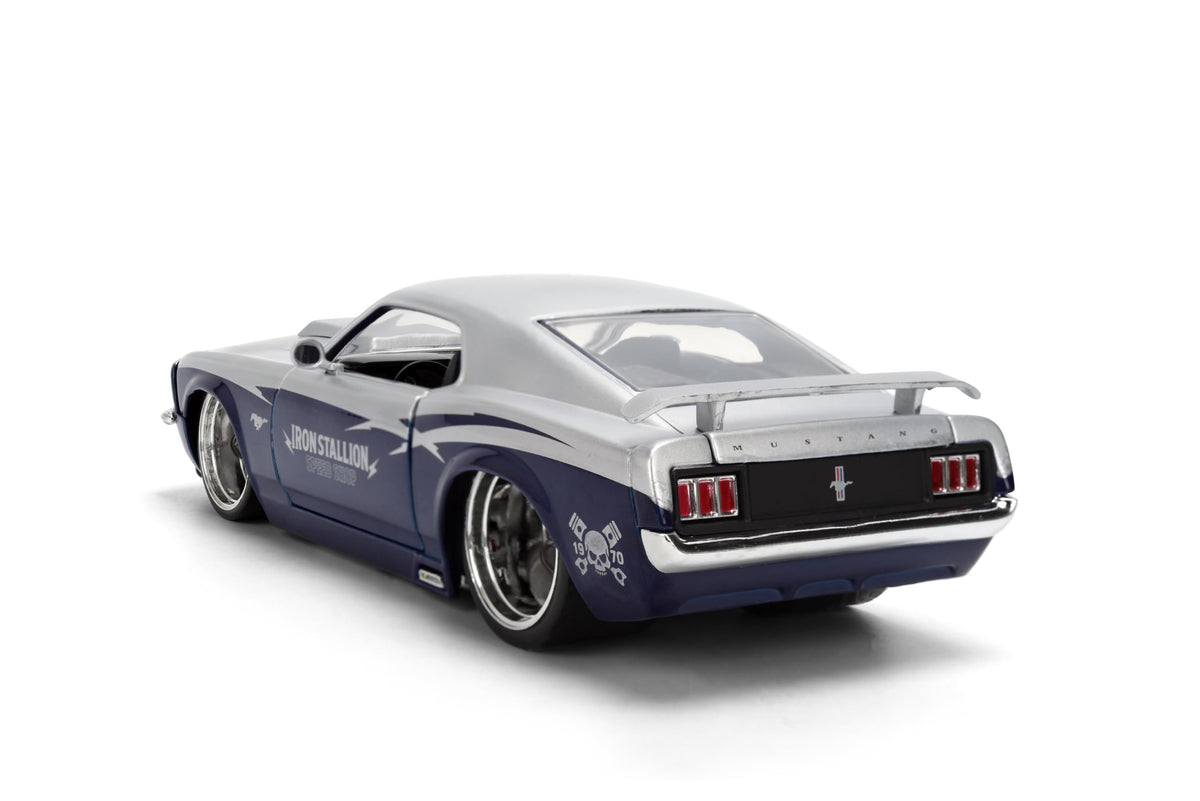 Jada Toys Bigtime Muscle 1:24 1970 Ford Mustang Boss 429 Die-cast Car – Opening Doors, Hood, Trunk, Rubber Tires(Silver/Blue)