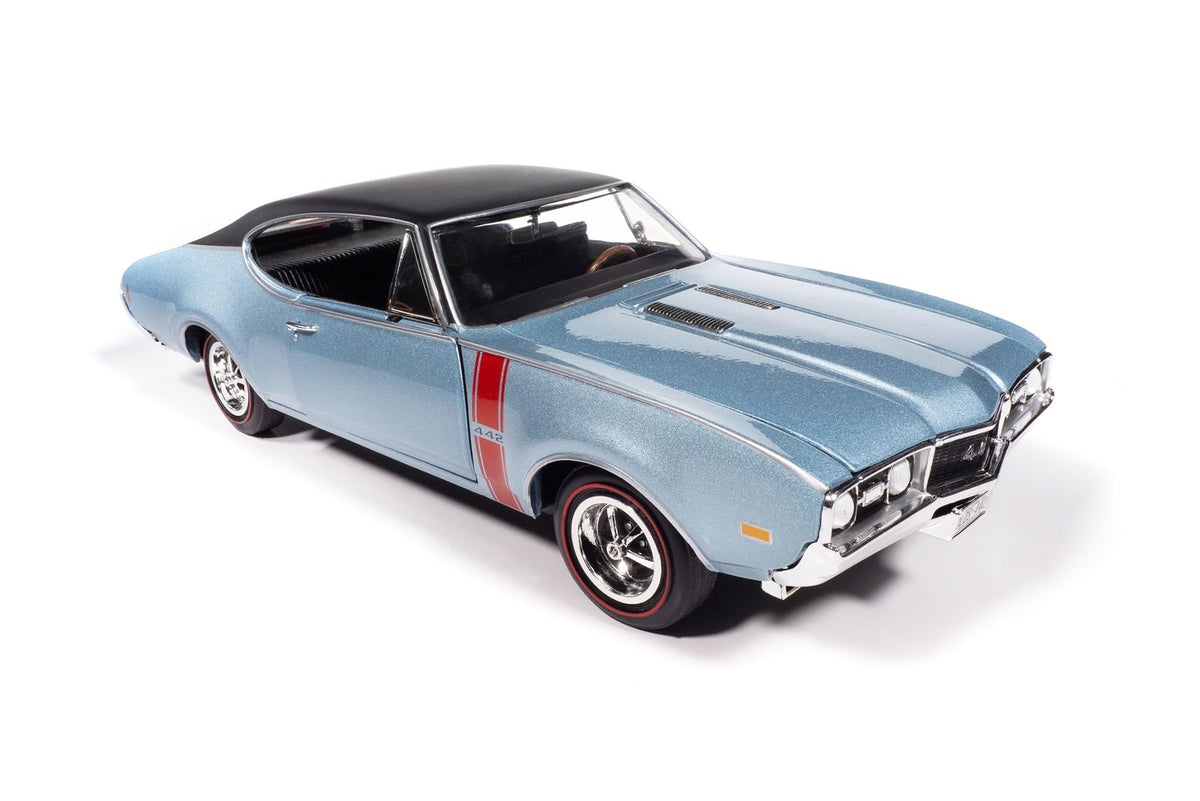 American Muscle 1968 Oldsmobile Holiday Coupe 442 Hemmings Muscle Machines - Code F Teal Frost 1/18 Scale Diecast