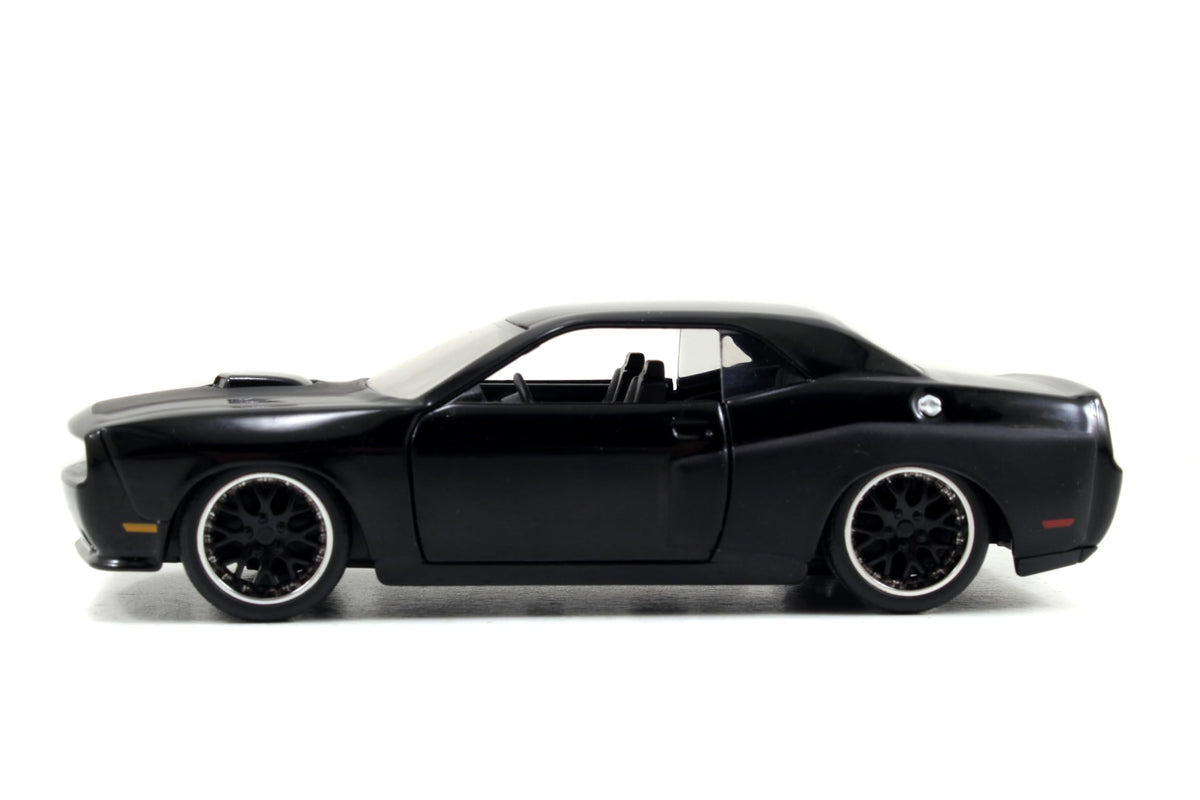 Jada Fast & Furious 1:32 Dodge Challenger Die-Cast Car, Toys for Kids and Adults