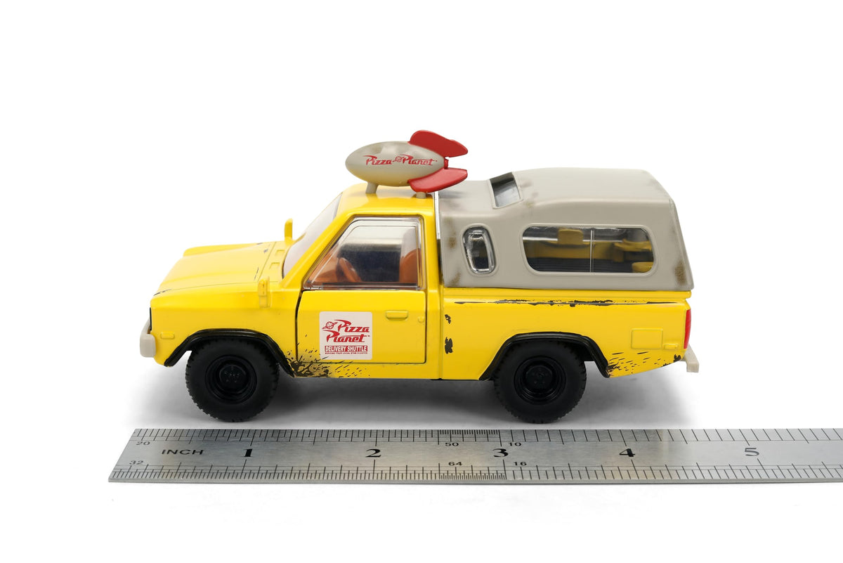 Jada Disney Pixar Toy Story – Pizza Planet Truck 1:32 Scale – Hollywood Rides Die-Cast Vehicle Toys – Opening Doors – Detailed Interior – Collector's Edition – Age 8+ – Yellow/White