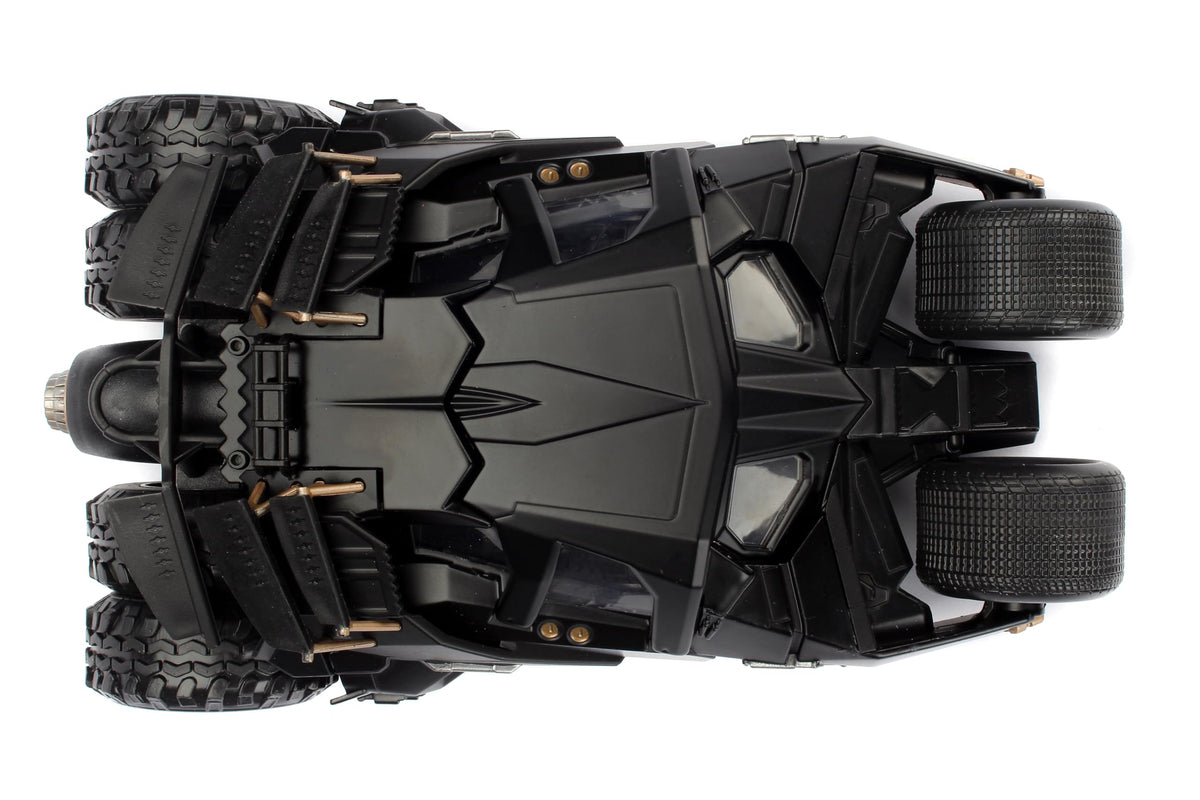 Jada Toys DC Comics 2008 The Dark Knight Batmobile with Batman Figure 1:24 Scale Metals Die-Cast Collectible Vehicle Boys Metals 2008 Multicolor Standard