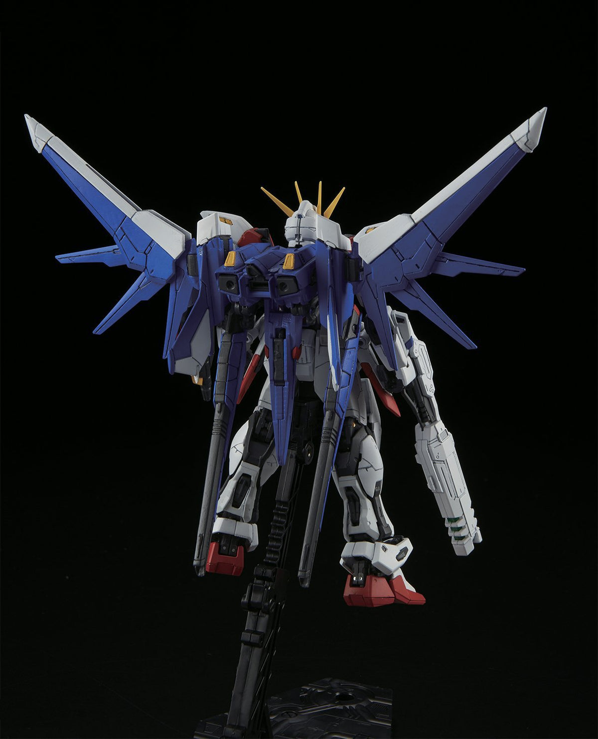 Bandai Hobby RG Build Strike Gundam Full Package "Build Fighters" Building Kit (1/144 Scale)