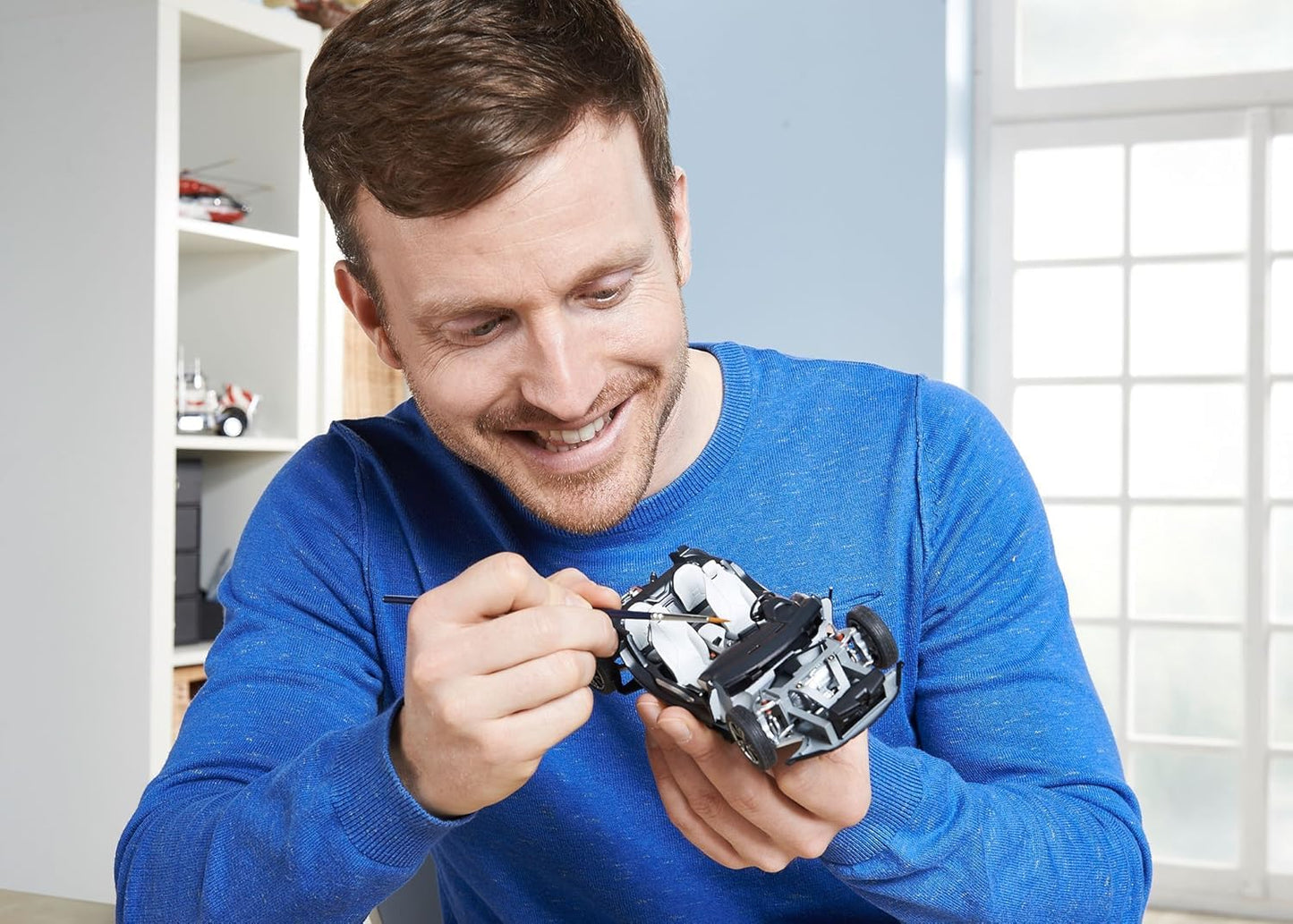 Germany Level 1/24 BMW i8 Plastic Model