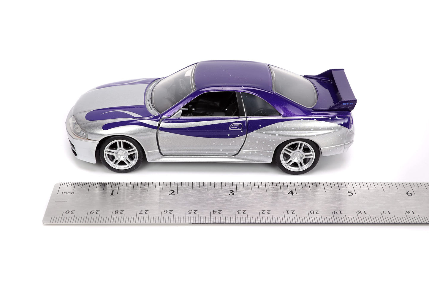 Jada Fast & Furious 1:32 1995 Nissan Skyline GT-R(BNCR33) Die-Cast Car, Toys for Kids and Adults