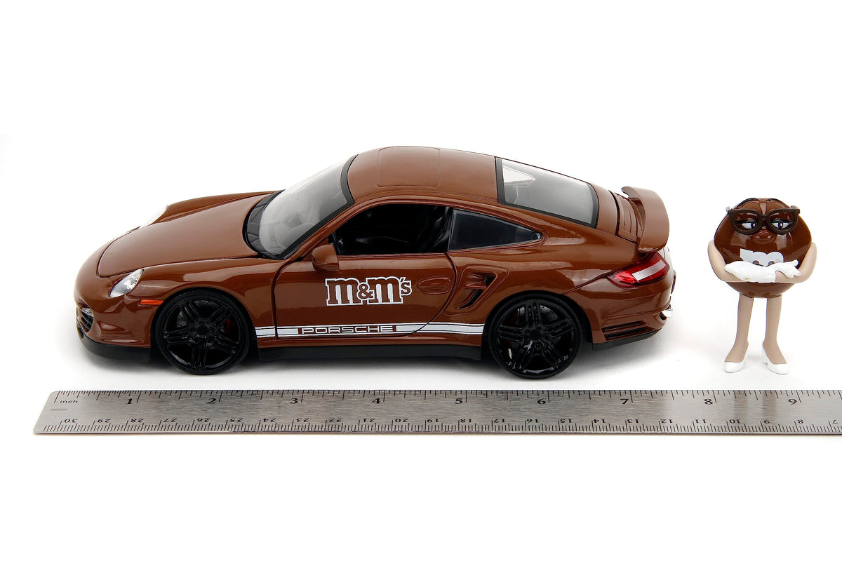 Jada M&M's 1:24 Porsche 911 Turbo Die-Cast Car & 2.75" Brown Figure, Toys for Kids and Adults